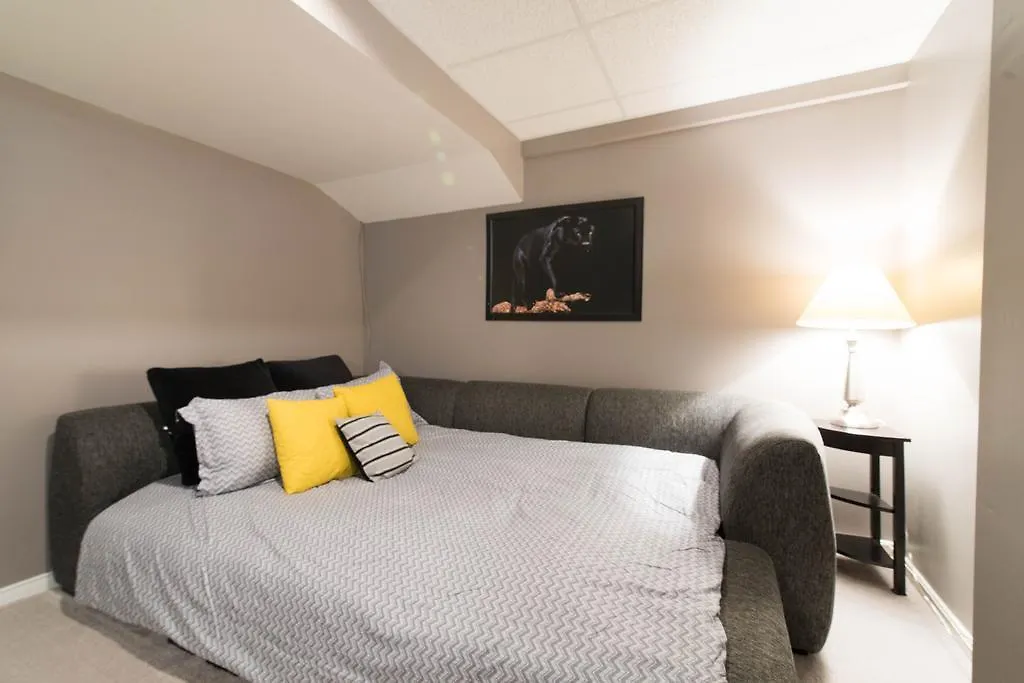 Kashy Homes Luxury Home With Hot Tub Ottawa 0*,  Canada