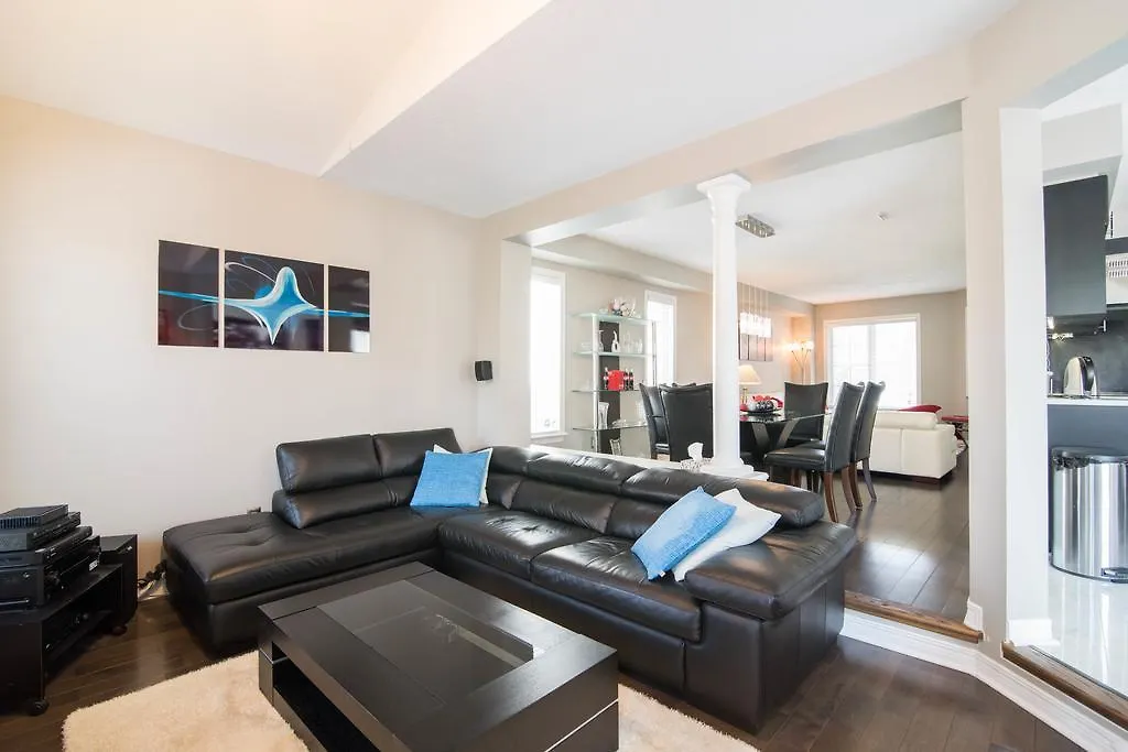 Kashy Homes Luxury Home With Hot Tub Ottawa 0*,